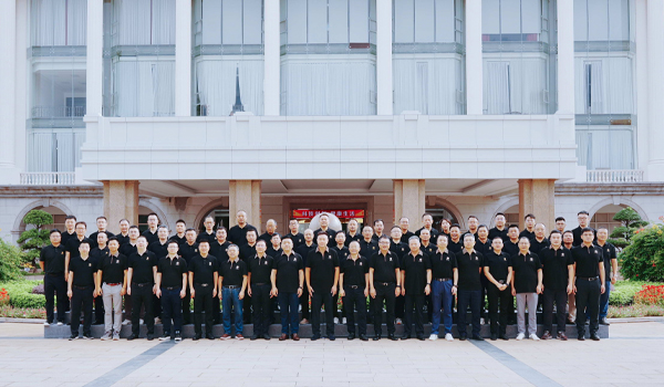 开云体育下载集团电子新材料行业会议在广东东莞总部成功召开